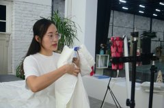 服務“夜”態(tài)，創(chuàng)造商機！英儂魏經(jīng)理如是說